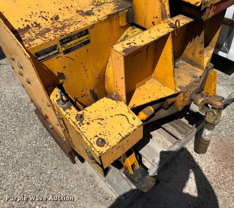 image for item EB2554 Trackless MT5T municipal tractor 