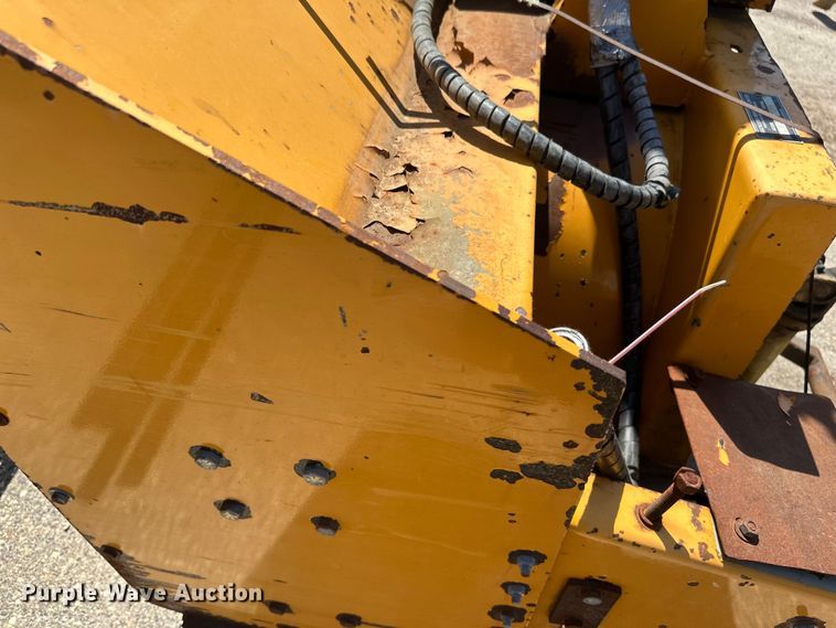 image for item EB2554 Trackless MT5T municipal tractor 