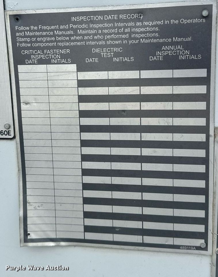 image for item EB2573 2013 Ford F550 Super Duty XLT Supercab bucket truck