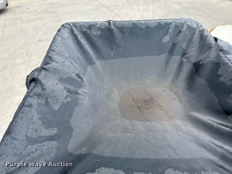 image for item EB2573 2013 Ford F550 Super Duty XLT Supercab bucket truck