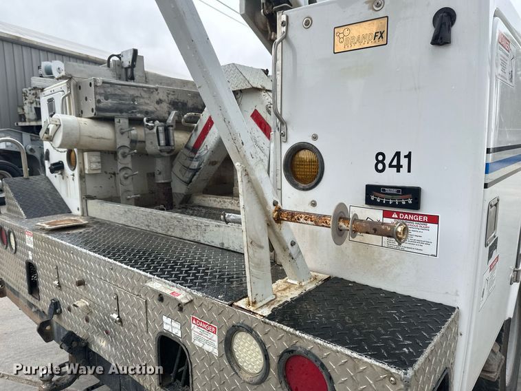 image for item EB2573 2013 Ford F550 Super Duty XLT Supercab bucket truck