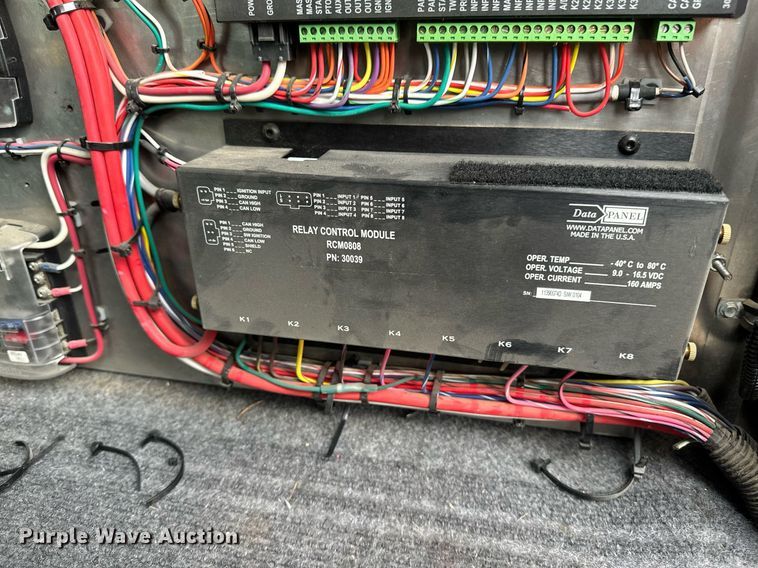 image for item EB2573 2013 Ford F550 Super Duty XLT Supercab bucket truck