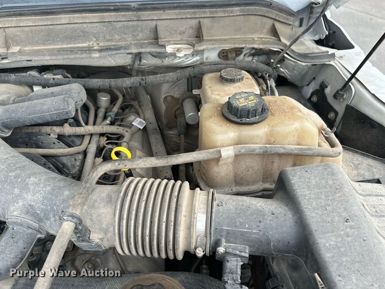 image for item EB2573 2013 Ford F550 Super Duty XLT Supercab bucket truck