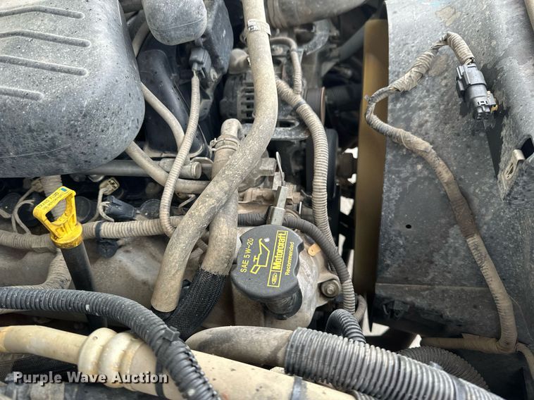 image for item EB2573 2013 Ford F550 Super Duty XLT Supercab bucket truck