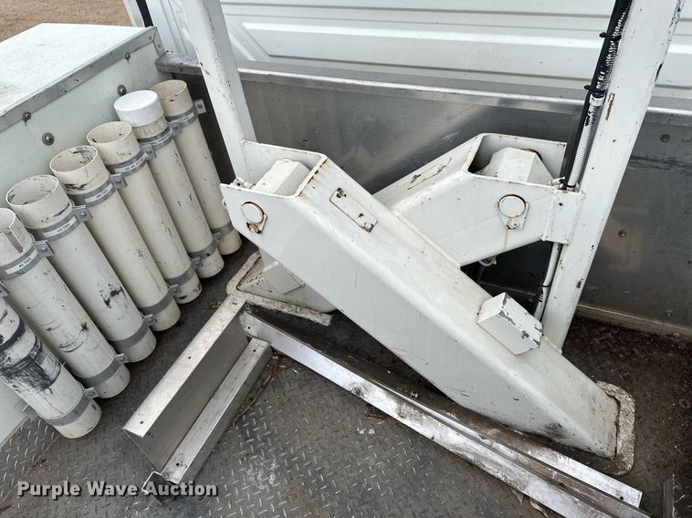 image for item EB2574 2009 International WorkStar 7400 bucket truck