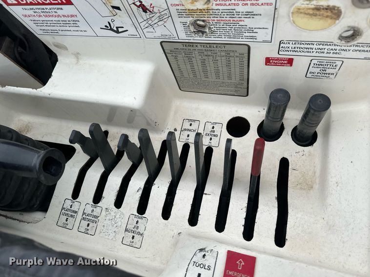 image for item EB2574 2009 International WorkStar 7400 bucket truck