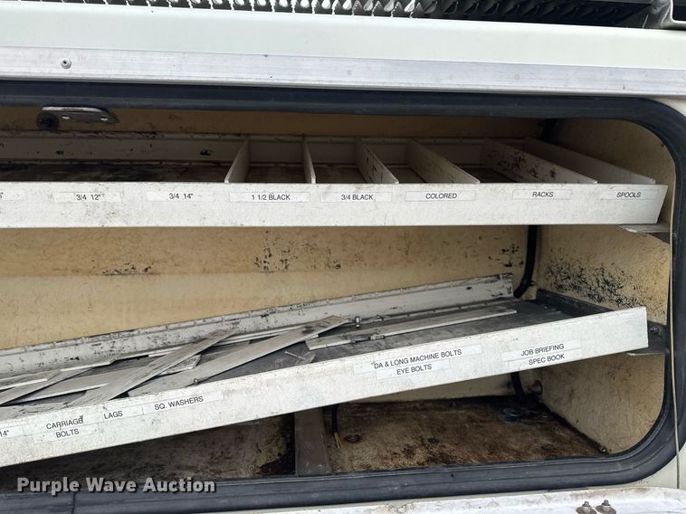 image for item EB2574 2009 International WorkStar 7400 bucket truck