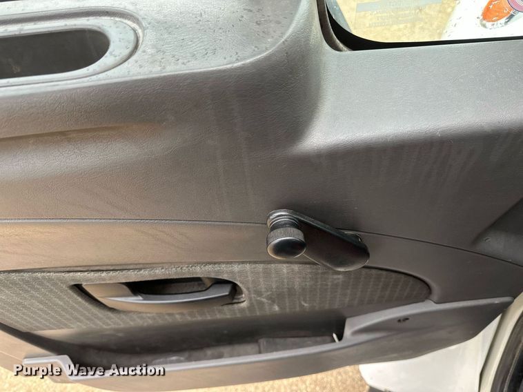 image for item EB2574 2009 International WorkStar 7400 bucket truck