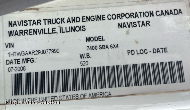 image for item EB2574 2009 International WorkStar 7400 bucket truck