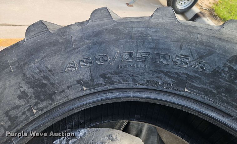 image for item EB8022 (3) tractor tires