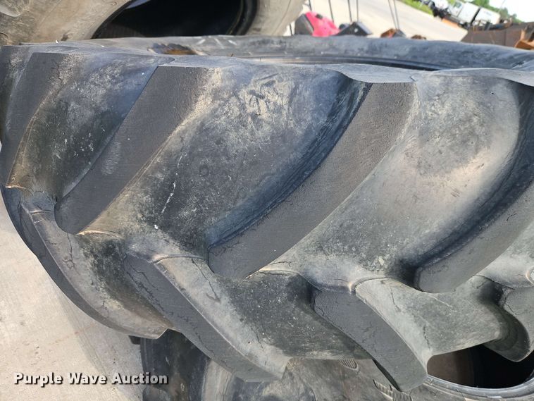 image for item EB8022 (3) tractor tires