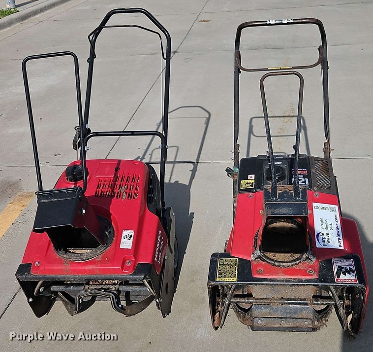 image for item EB8023 (2) Honda snow blowers