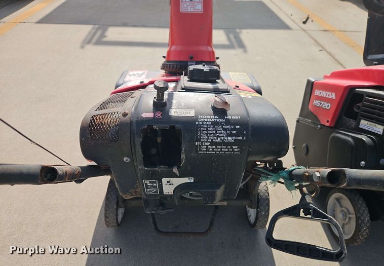 image for item EB8023 (2) Honda snow blowers