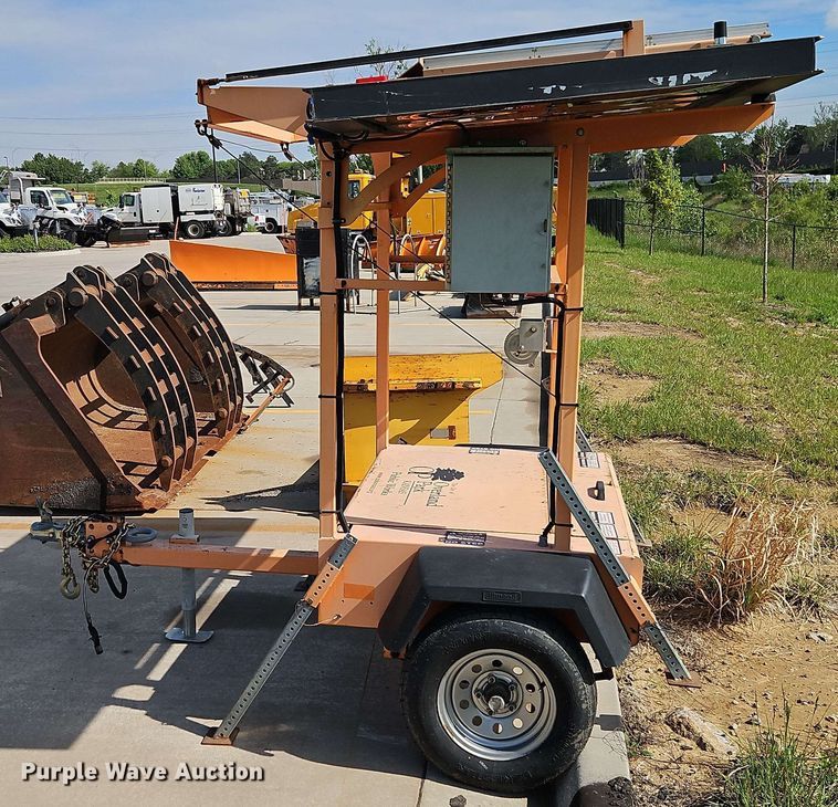 image for item EB8024 Allmand message board trailer