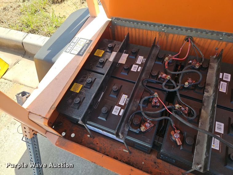 image for item EB8024 Allmand message board trailer