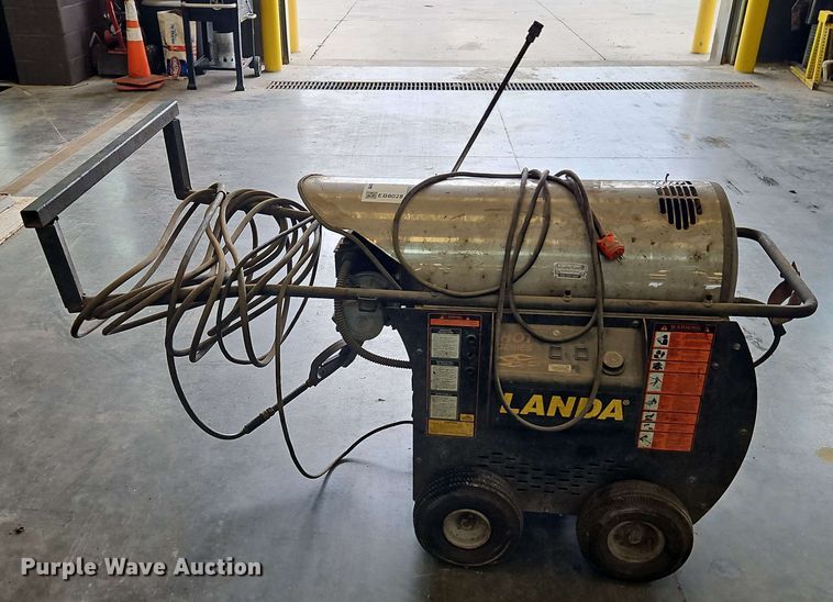 image for item EB8028 Landa HOT2-1500D hot pressure washer