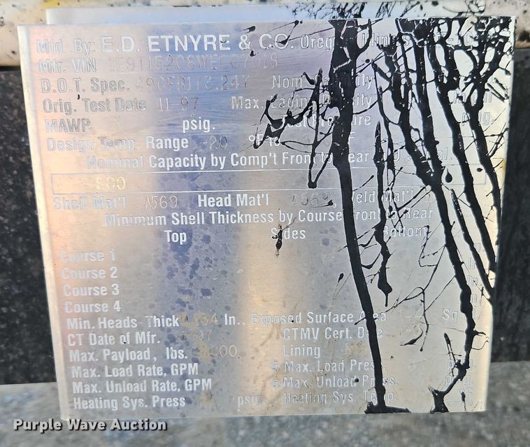 image for item EB8031 1998 Etnyre M4368 oil distributor trailer