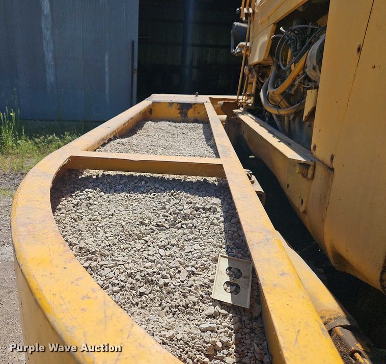 image for item EB8033 Ferguson 555-7109 pneumatic roller