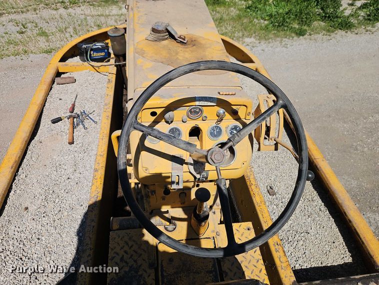 image for item EB8033 Ferguson 555-7109 pneumatic roller