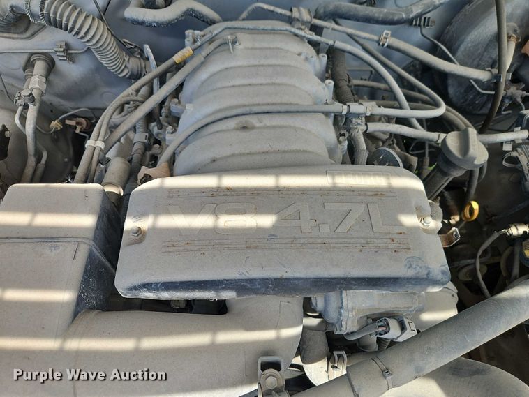 image for item EB8035 2002 Toyota Tundra Access Cab pickup truck