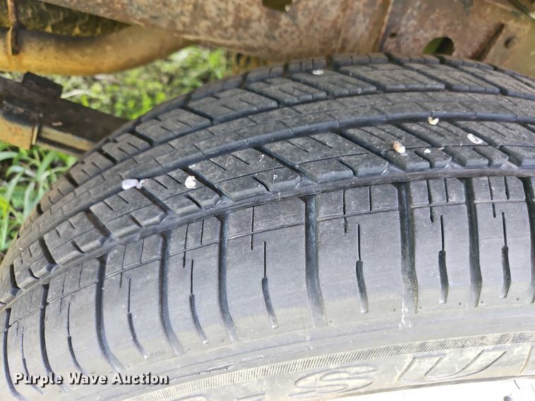 image for item EB8035 2002 Toyota Tundra Access Cab pickup truck