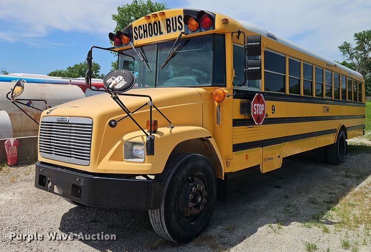 image for item EB8036 2003 Freightliner 65PA school bus