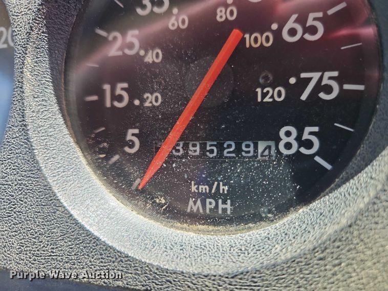 image for item EB8036 2003 Freightliner 65PA school bus