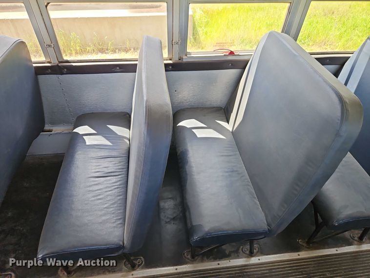 image for item EB8036 2003 Freightliner 65PA school bus