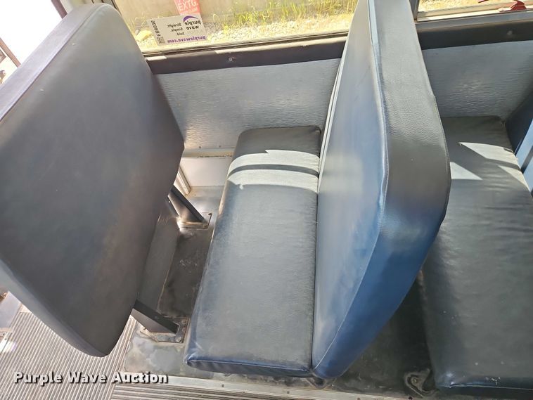 image for item EB8036 2003 Freightliner 65PA school bus