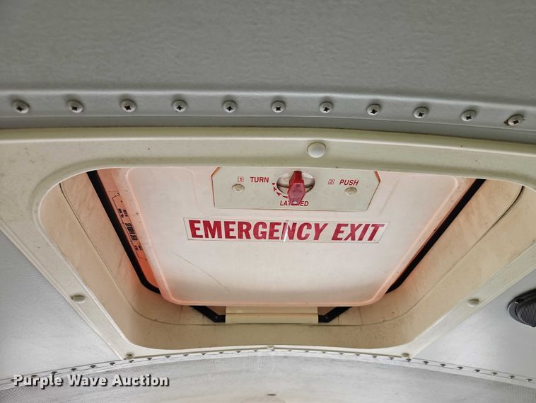 image for item EB8036 2003 Freightliner 65PA school bus