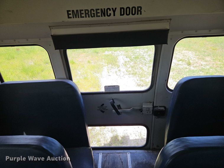 image for item EB8036 2003 Freightliner 65PA school bus