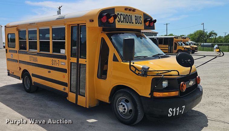 image for item EB8037 2011 Chevrolet Express school bus