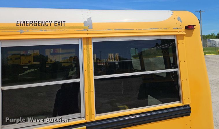 image for item EB8037 2011 Chevrolet Express school bus