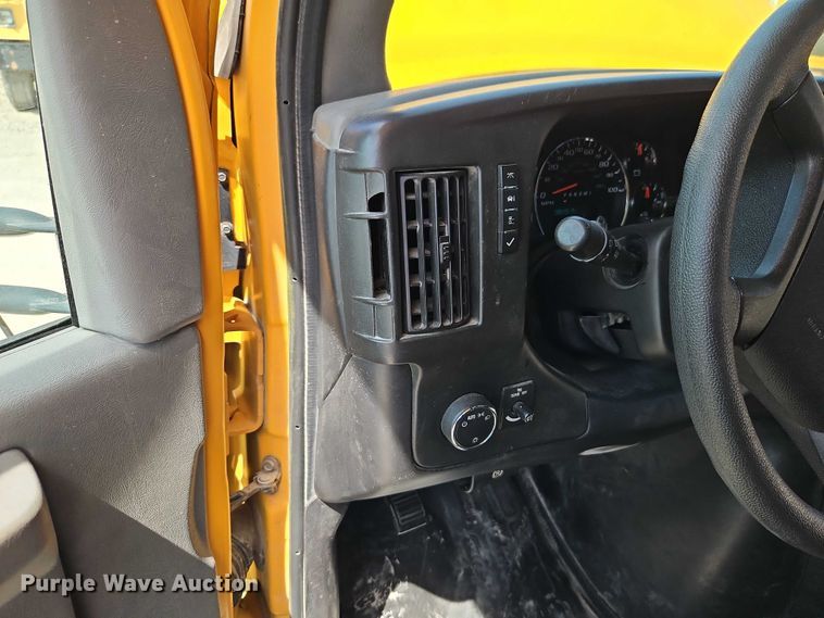 image for item EB8037 2011 Chevrolet Express school bus