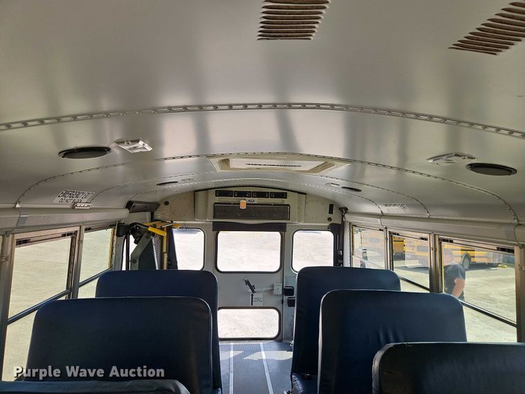 image for item EB8037 2011 Chevrolet Express school bus