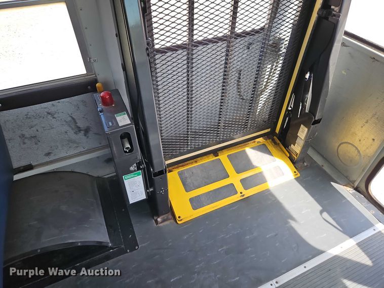 image for item EB8037 2011 Chevrolet Express school bus