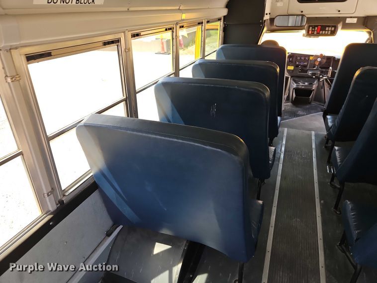 image for item EB8037 2011 Chevrolet Express school bus