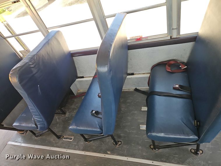 image for item EB8037 2011 Chevrolet Express school bus