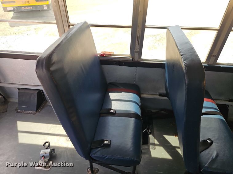 image for item EB8037 2011 Chevrolet Express school bus