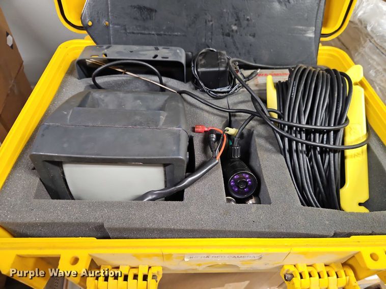 image for item EB8058 Scuba diving equipment