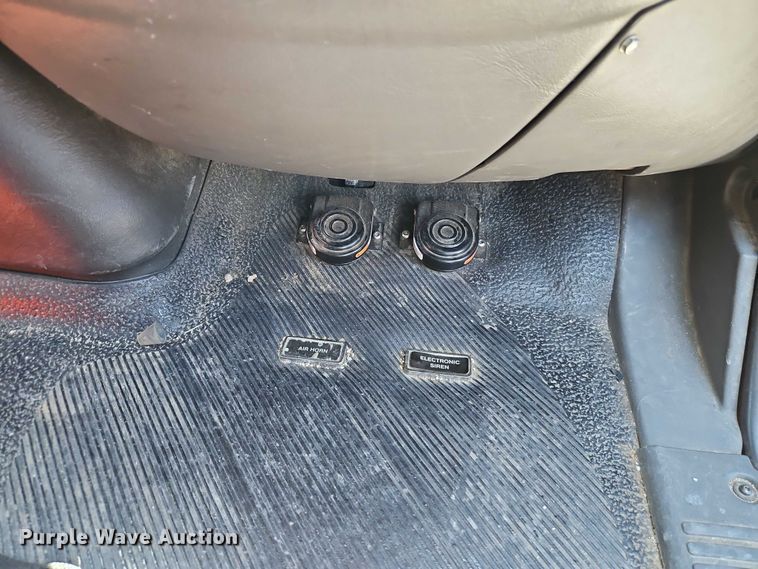 image for item EB8061 2010 International MA035 pumper fire truck