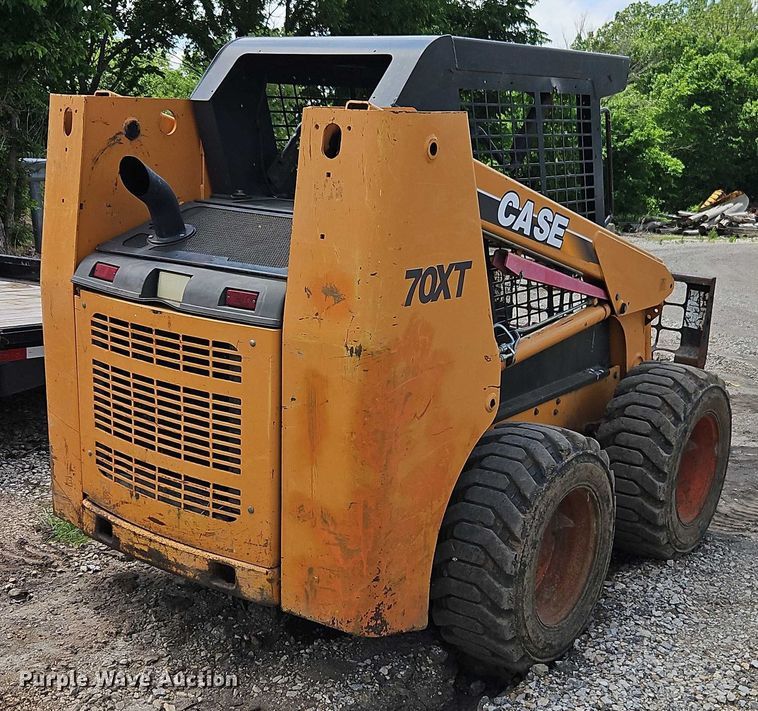 image for item EB8063 2004 Case 70XT skid steer loader