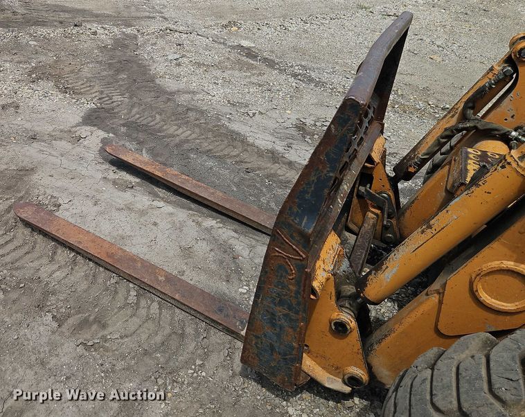 image for item EB8063 2004 Case 70XT skid steer loader