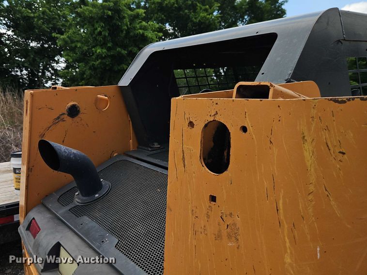 image for item EB8063 2004 Case 70XT skid steer loader