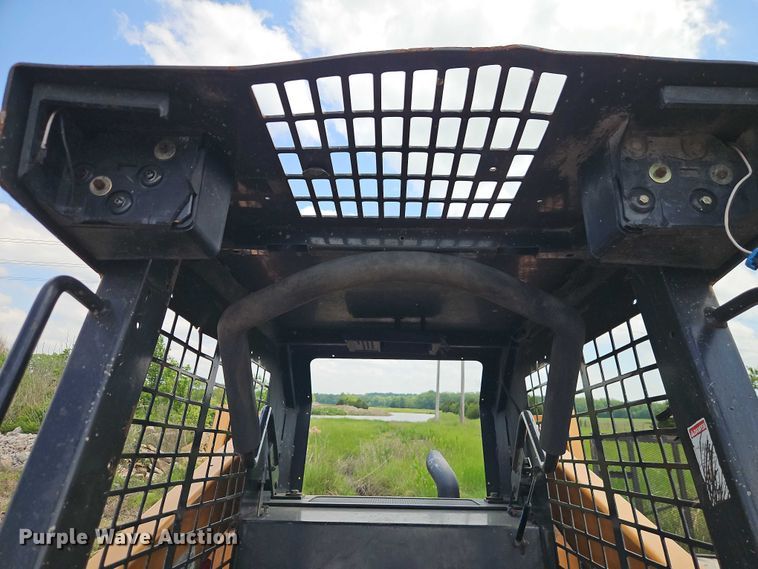 image for item EB8063 2004 Case 70XT skid steer loader