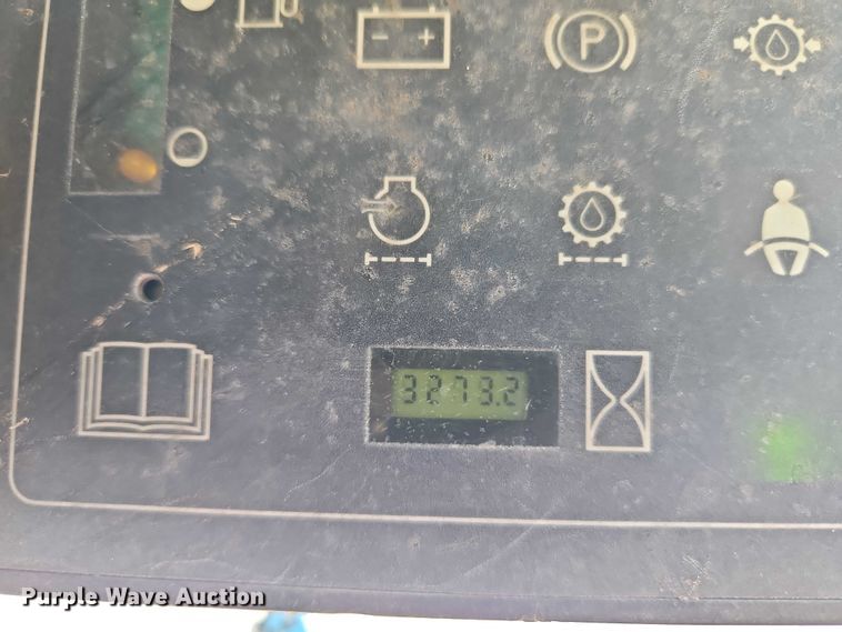 image for item EB8063 2004 Case 70XT skid steer loader