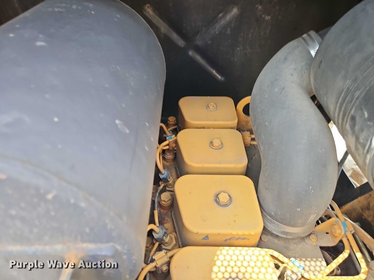 image for item EB8063 2004 Case 70XT skid steer loader