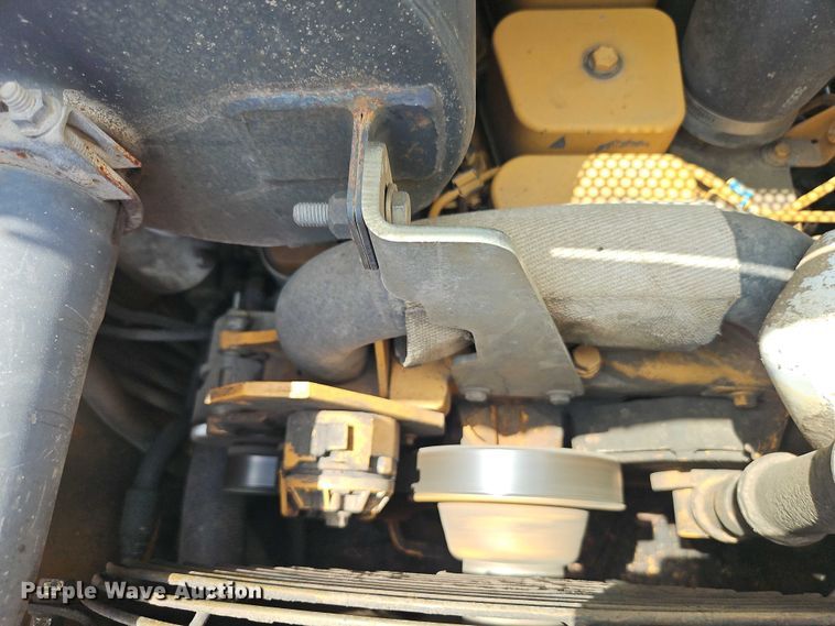 image for item EB8063 2004 Case 70XT skid steer loader