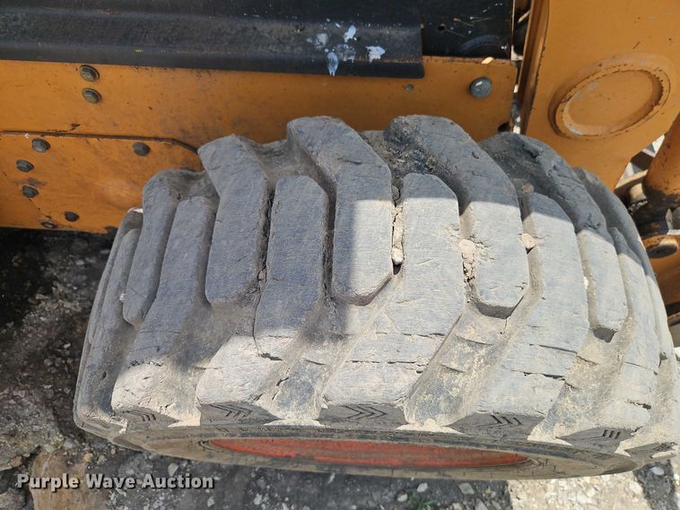 image for item EB8063 2004 Case 70XT skid steer loader