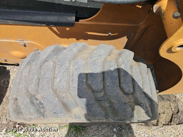 image for item EB8063 2004 Case 70XT skid steer loader
